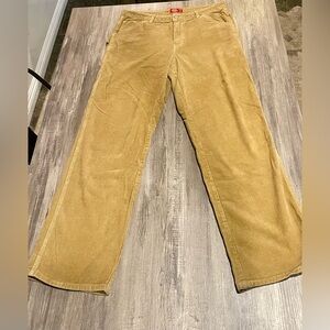 Blonde Dickies Cords Top Style